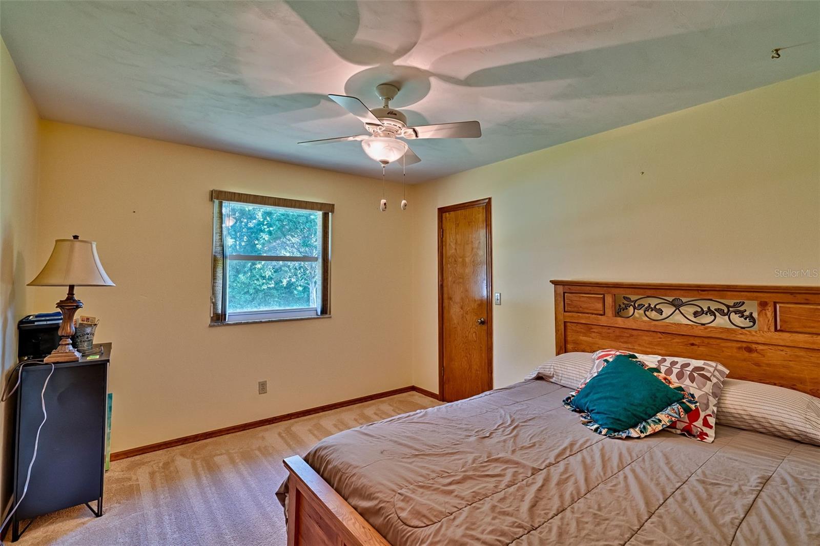 Image 13 of 34 For 746 52nd Street