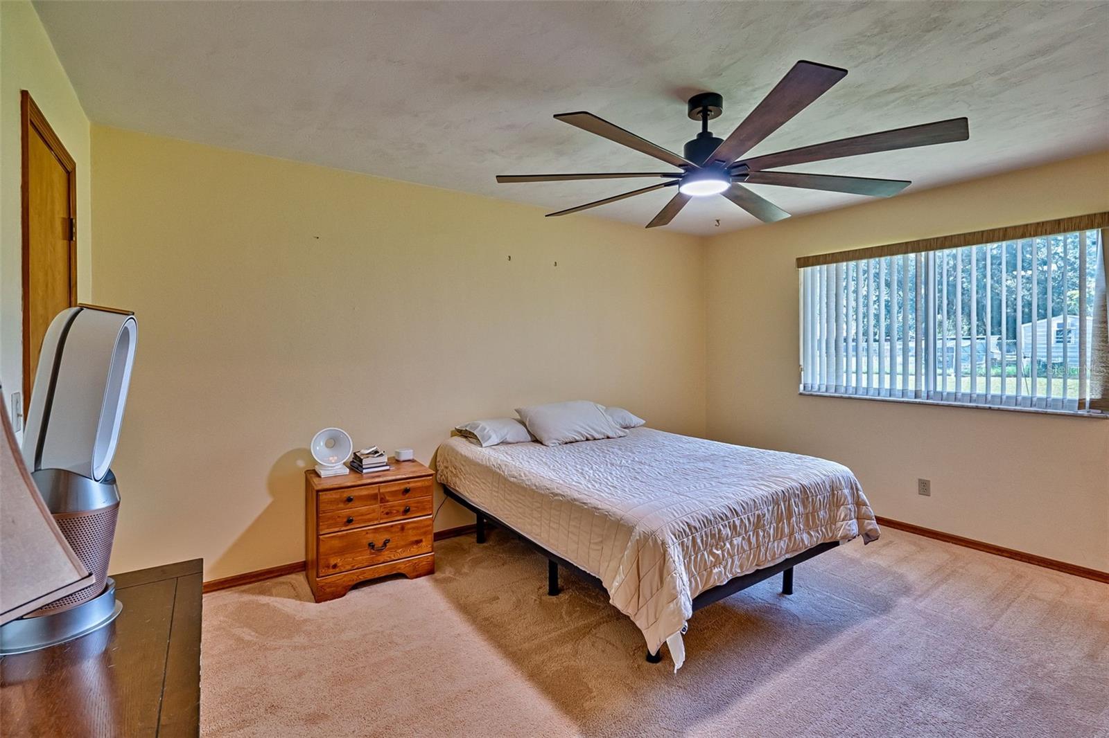 Image 15 of 34 For 746 52nd Street