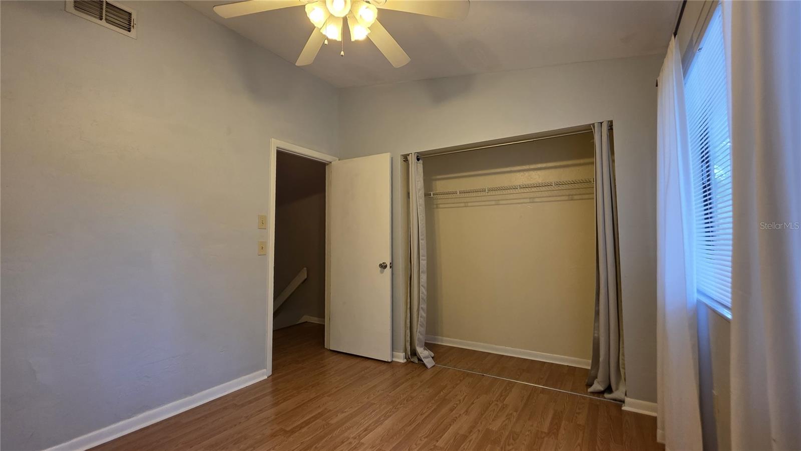 Image 10 of 23 For 2213 Sw 39th Way