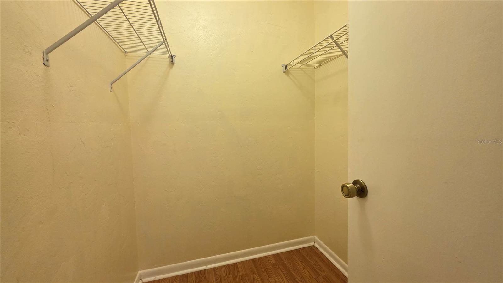 Image 15 of 23 For 2213 Sw 39th Way