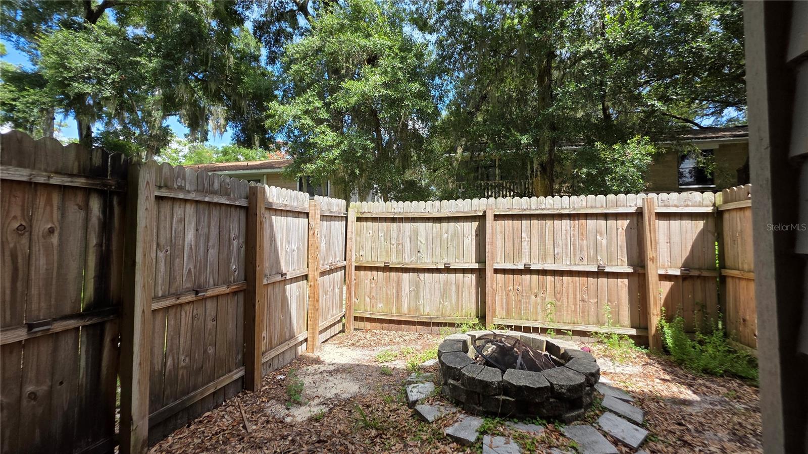 Image 18 of 23 For 2213 Sw 39th Way