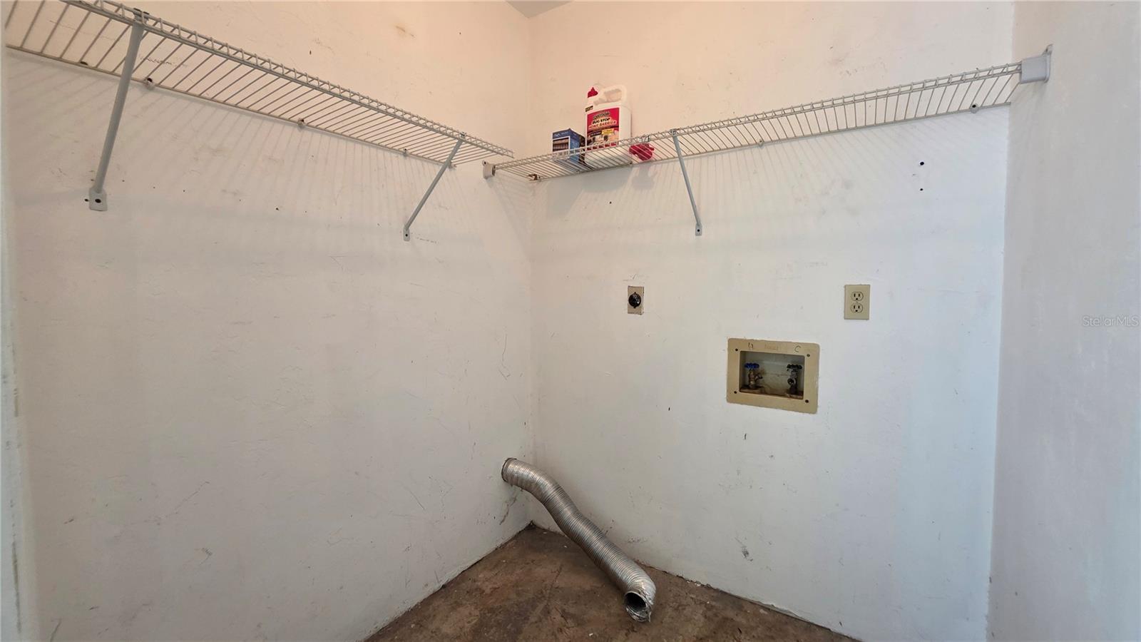 Image 20 of 23 For 2213 Sw 39th Way