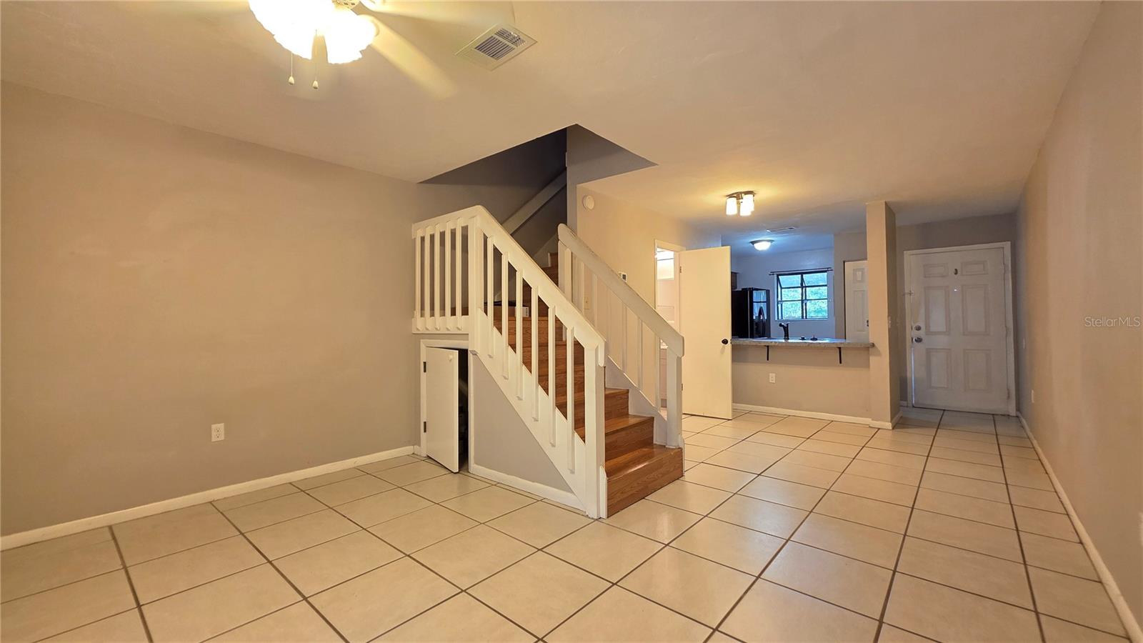 Image 3 of 23 For 2213 Sw 39th Way