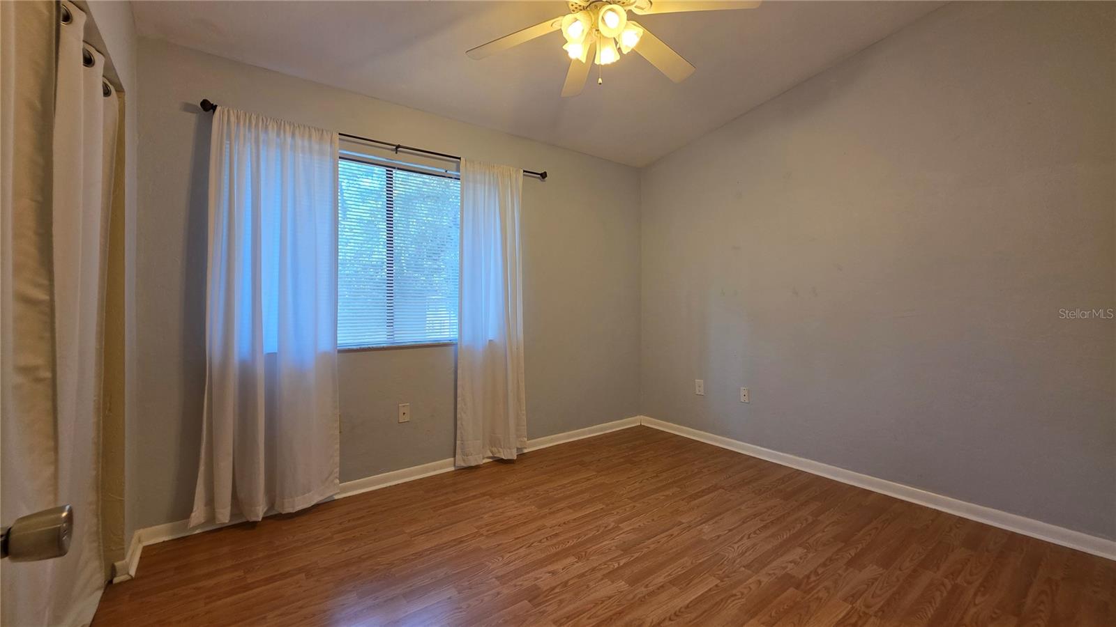 Image 9 of 23 For 2213 Sw 39th Way