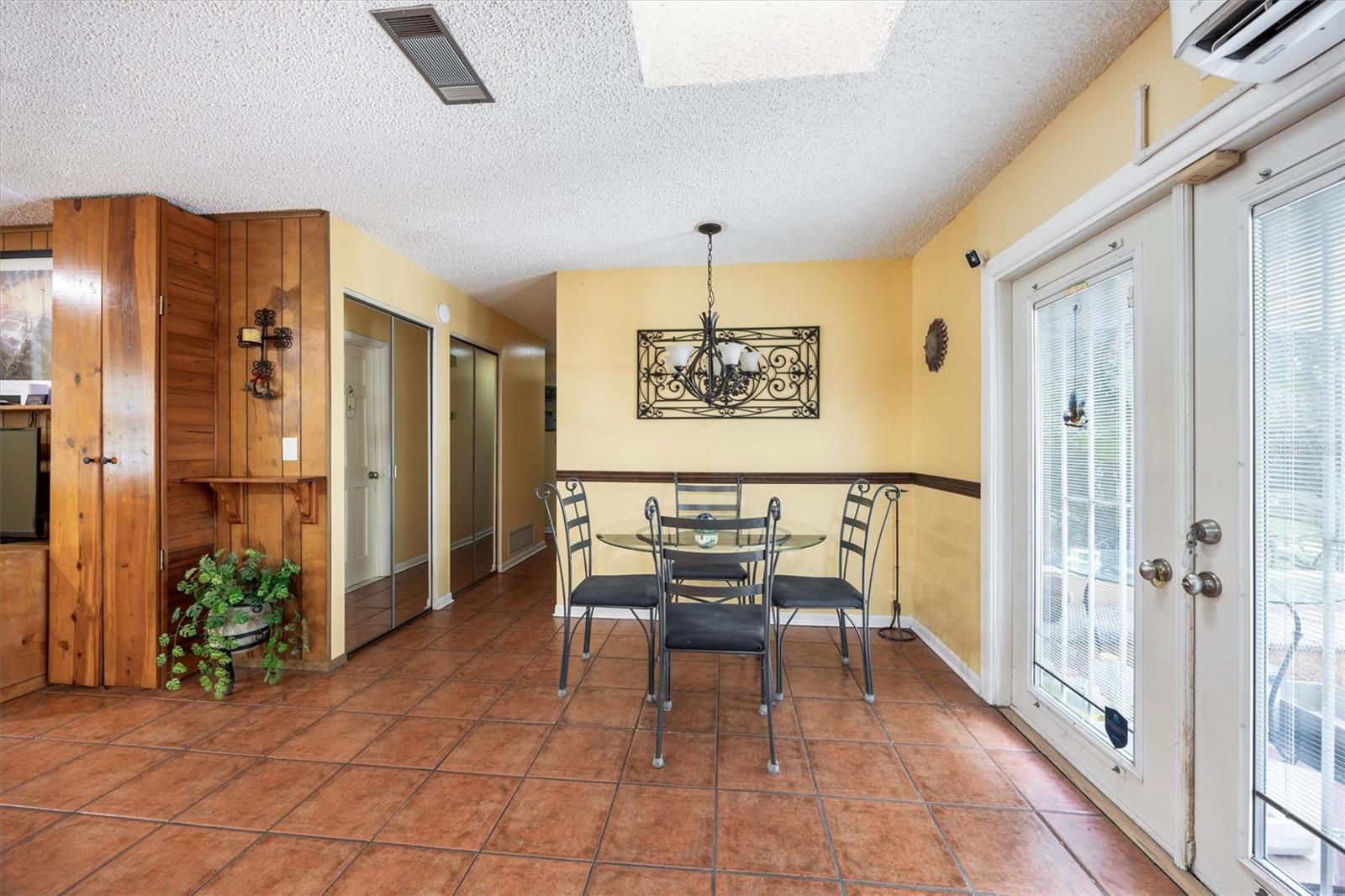 Image 10 of 39 For 4726 30th Street