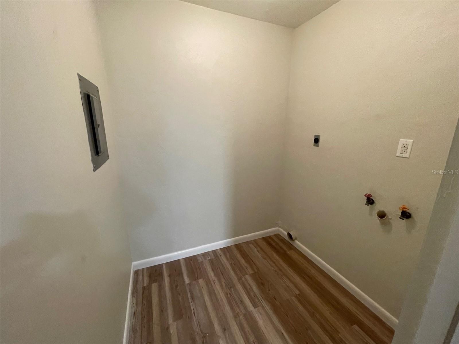 Image 19 of 22 For 1638 16th Street 1638