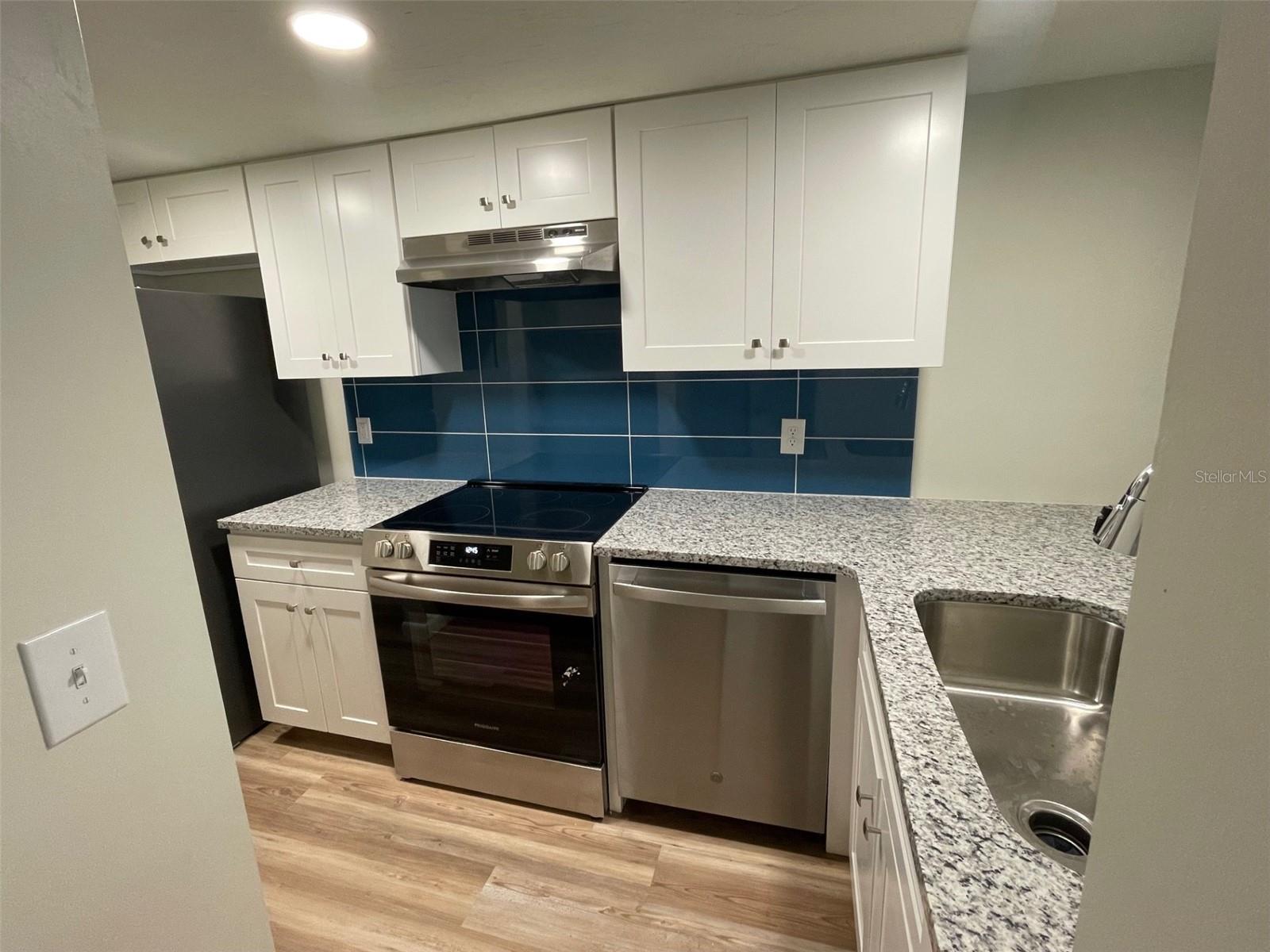 Image 4 of 22 For 1638 16th Street 1638