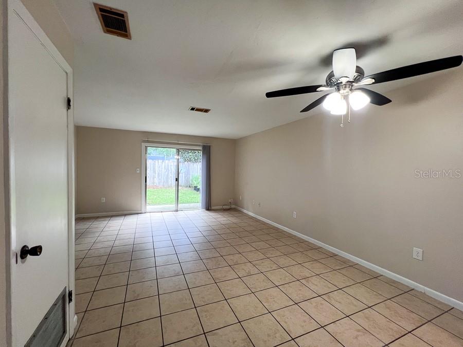 Image 2 of 21 For 2622 38th Place C