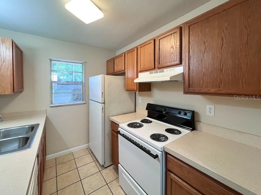 Image 6 of 21 For 2622 38th Place C