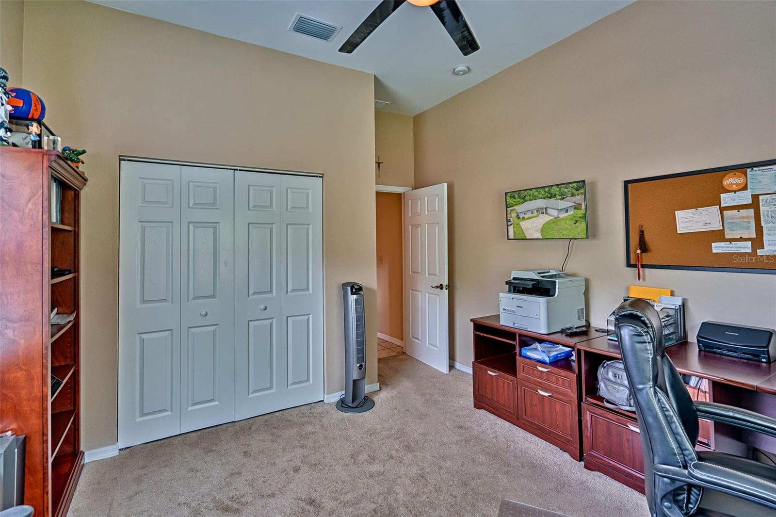 Image 17 of 34 For 10843 60th Terrace