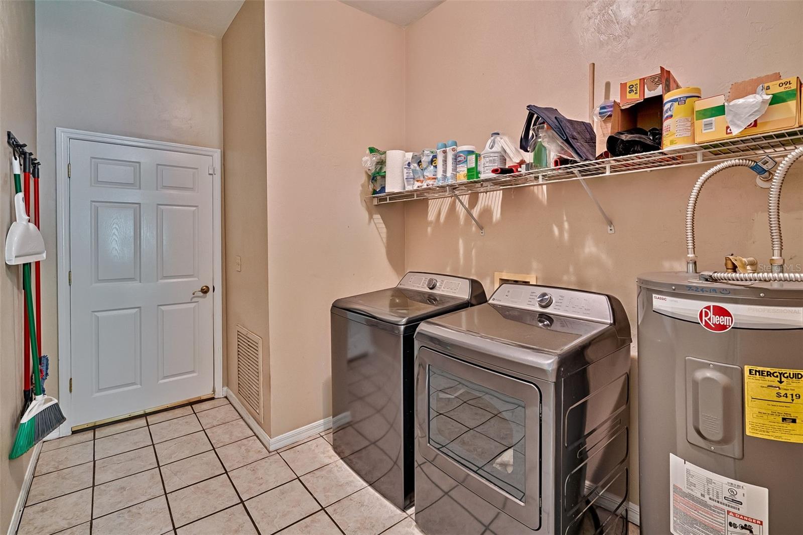 Image 21 of 34 For 10843 60th Terrace