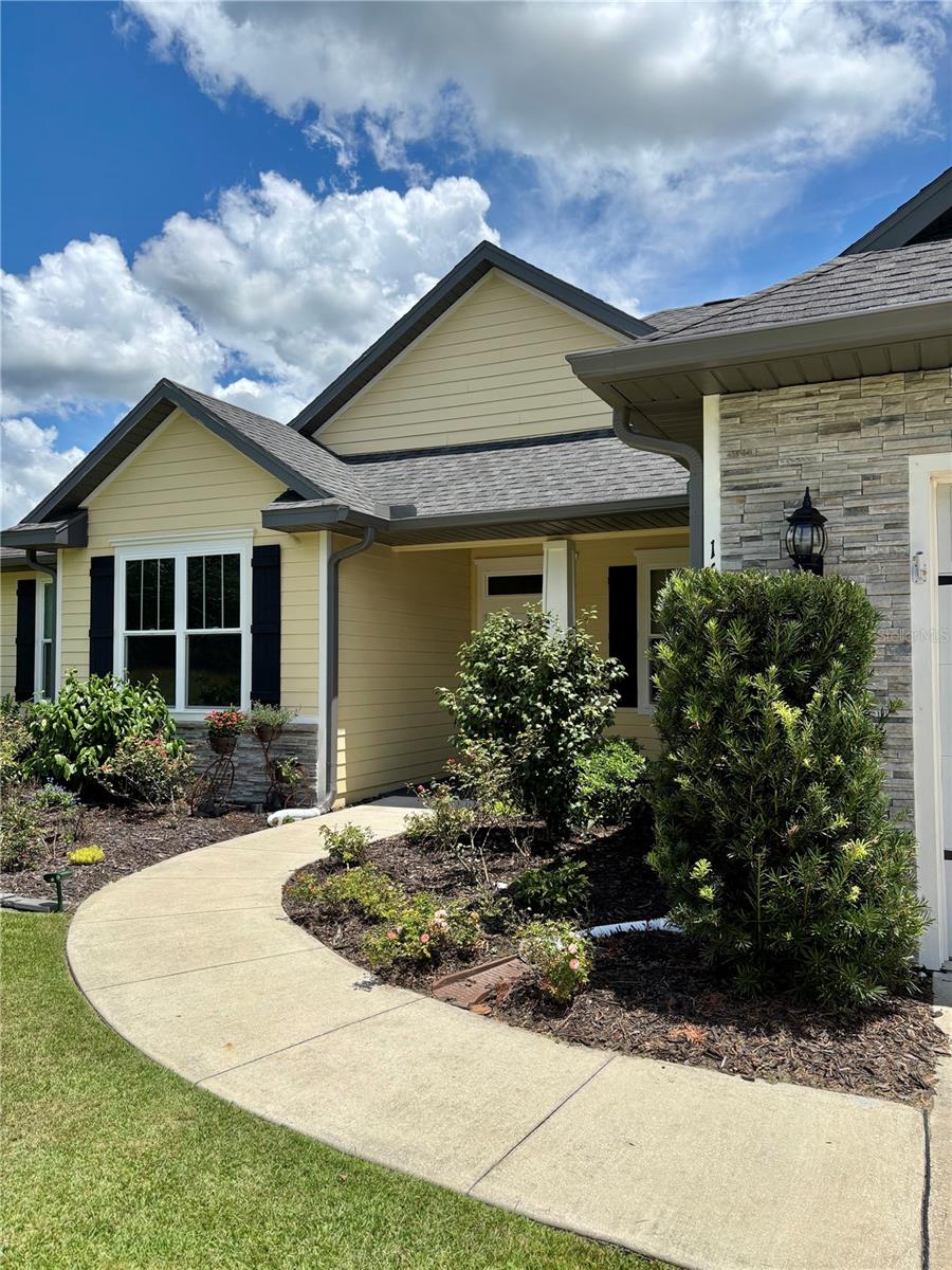Image 4 of 36 For 16425 204th Street