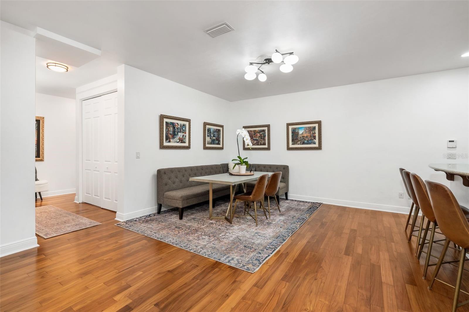 Image 9 of 34 For 335 2nd Avenue