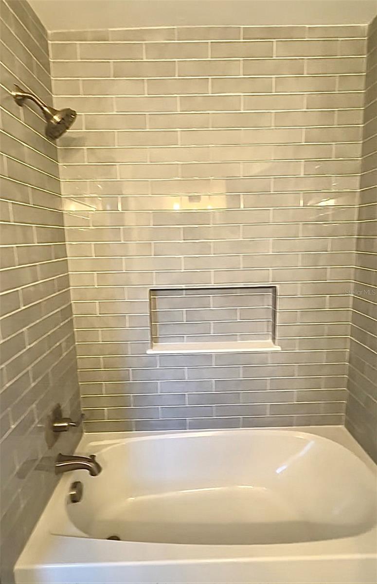 Image 17 of 29 For 15506 134th Terrace