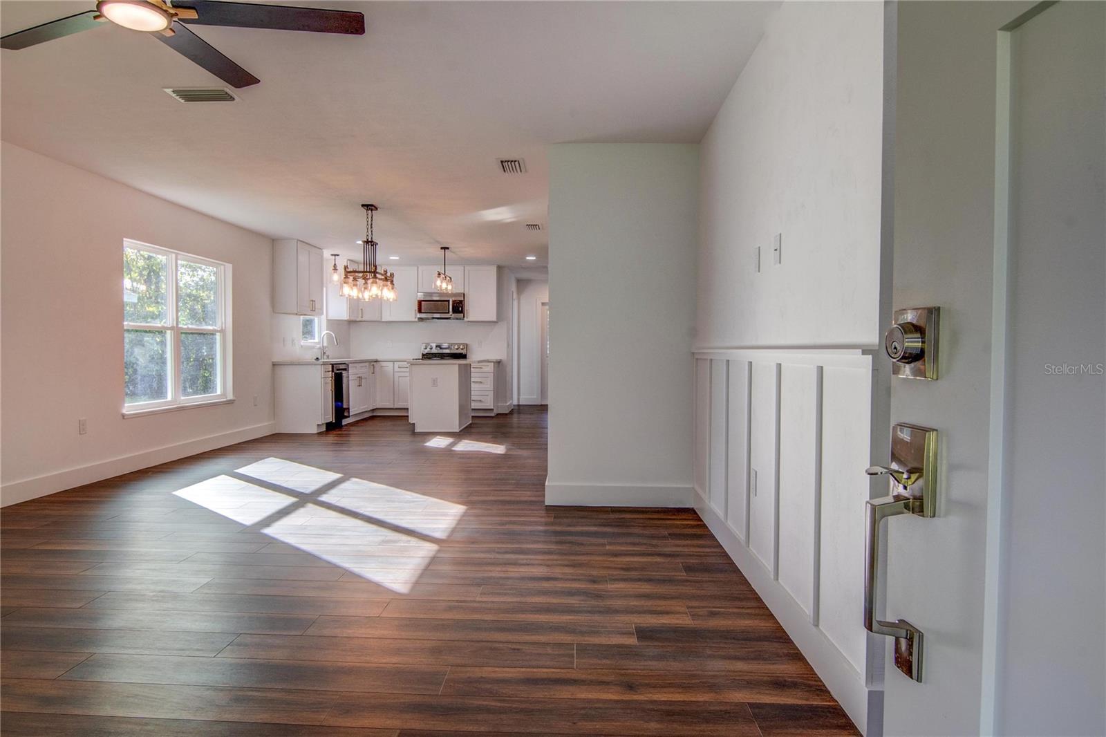 Image 3 of 29 For 15506 134th Terrace