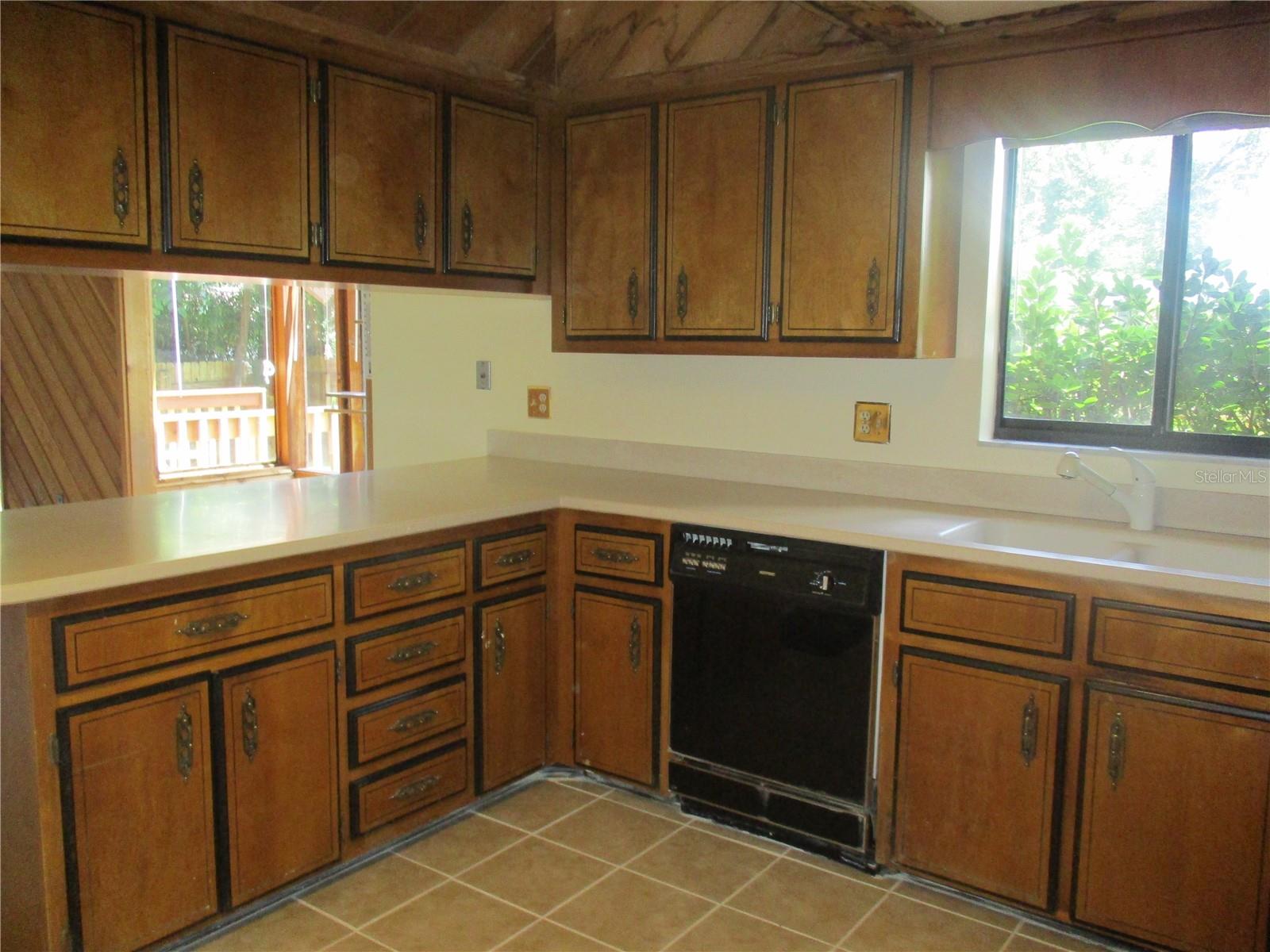 Image 6 of 24 For 1631 94th Street