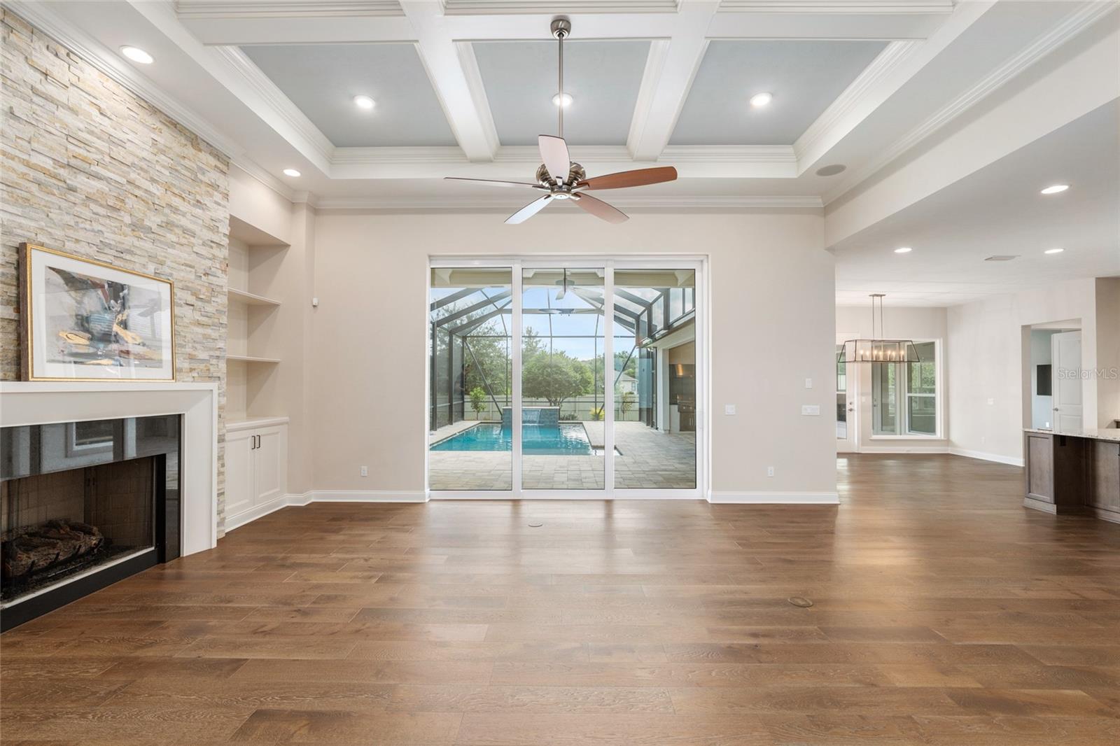 Image 12 of 90 For 3101 106 Street
