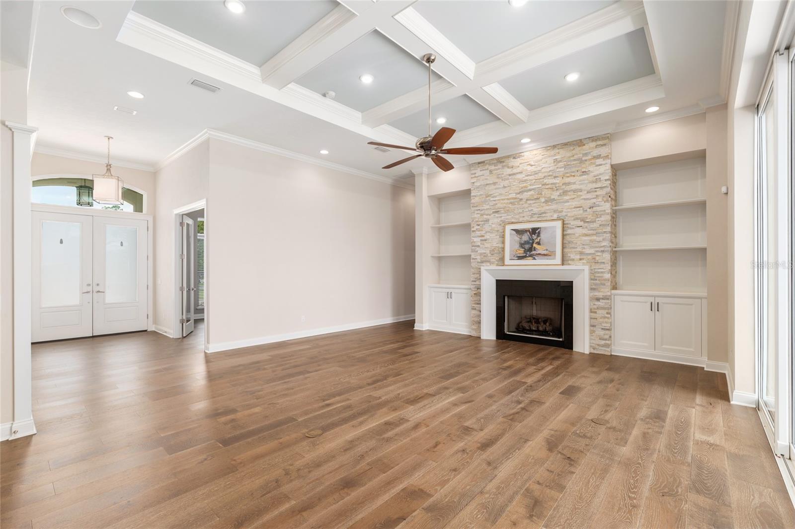Image 15 of 90 For 3101 106 Street