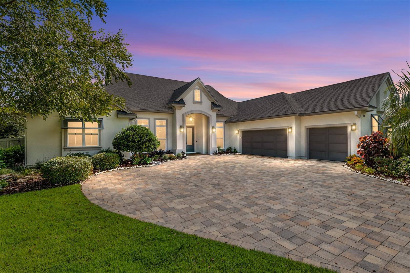 Image 3 of 90 For 3101 106 Street