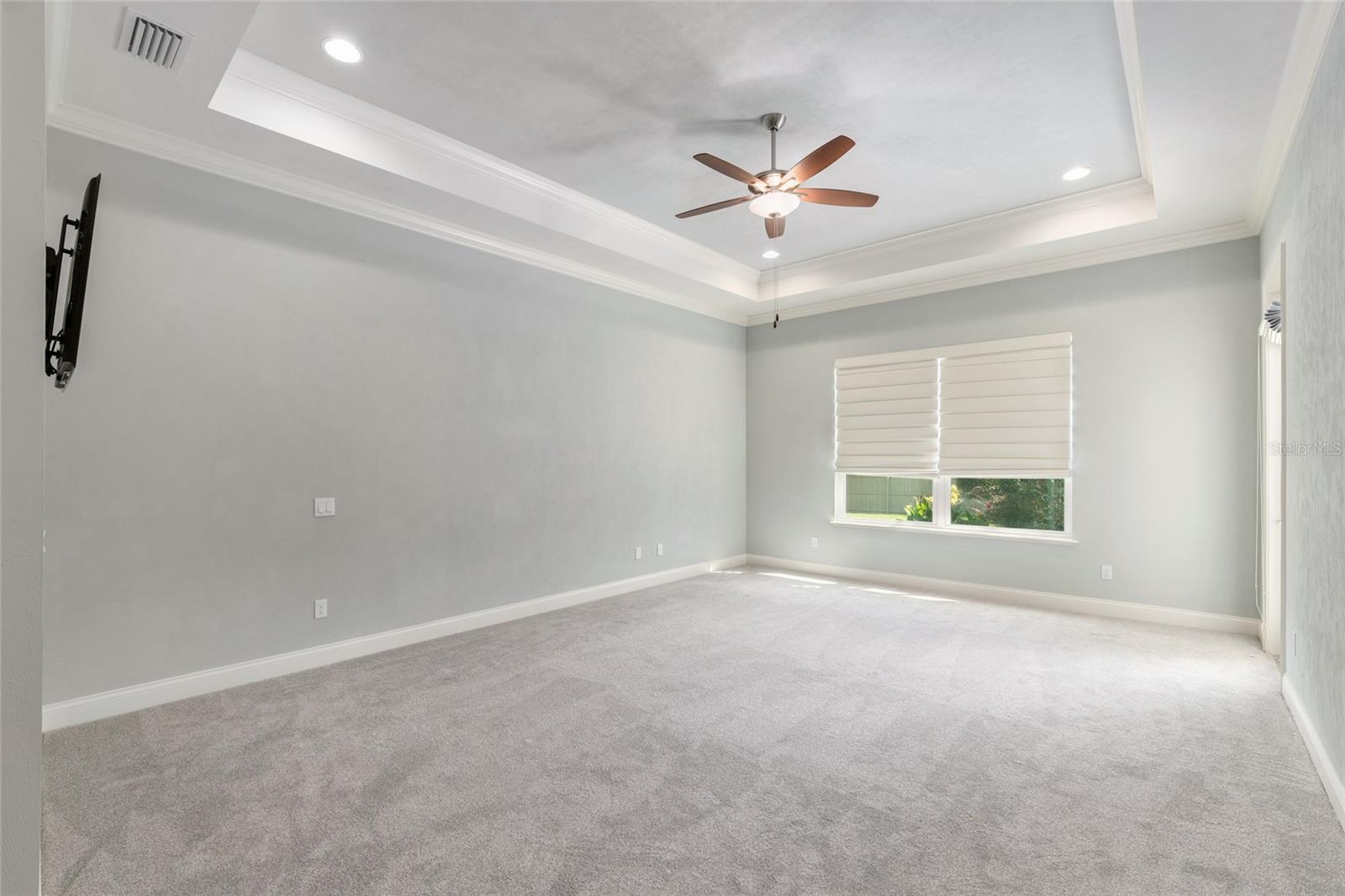 Image 33 of 90 For 3101 106 Street