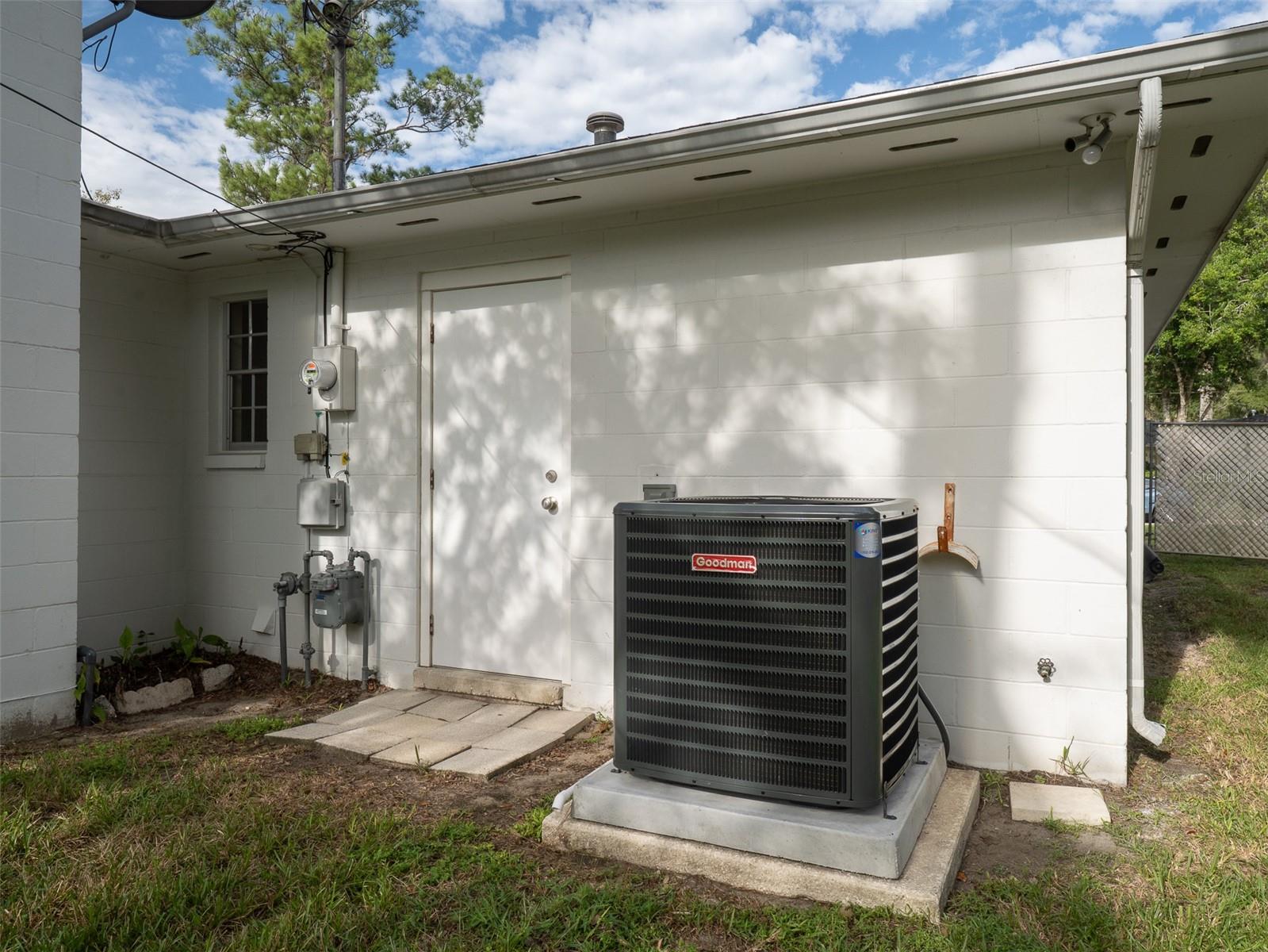 Image 31 of 33 For 3415 27th Terrace