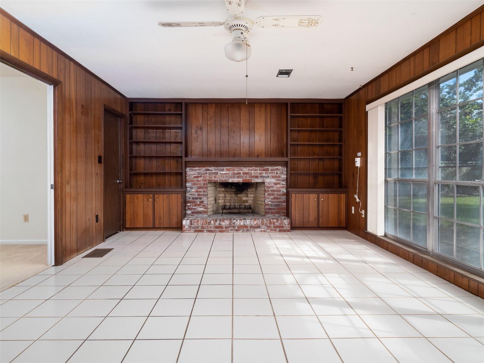 Image 4 of 33 For 3415 27th Terrace