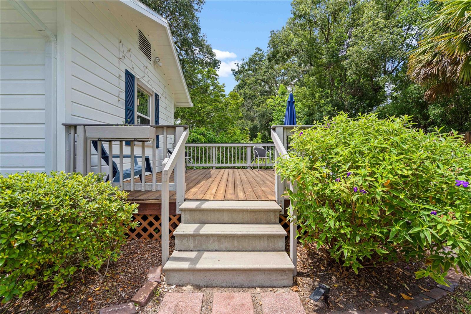 Image 22 of 29 For 716 10th Avenue