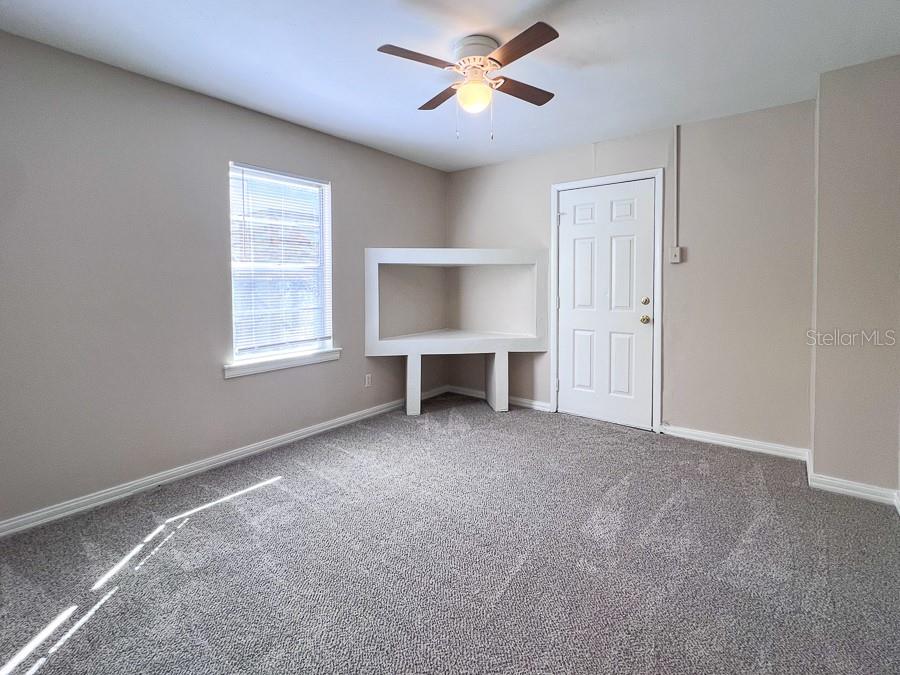 Image 10 of 19 For 219 3rd Avenue B