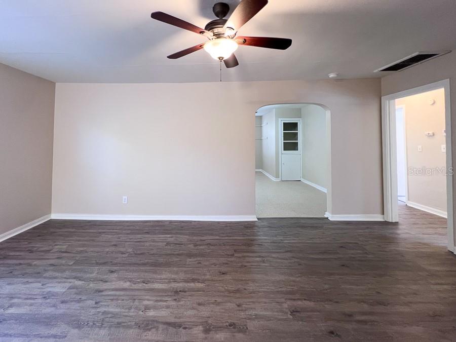 Image 3 of 19 For 219 3rd Avenue B