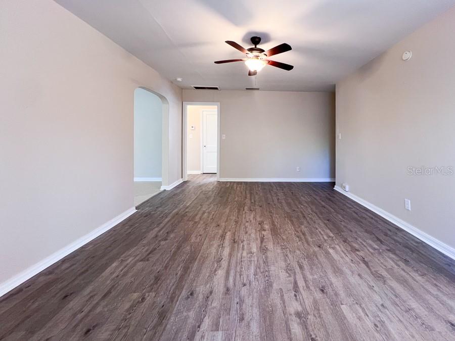 Image 4 of 19 For 219 3rd Avenue B