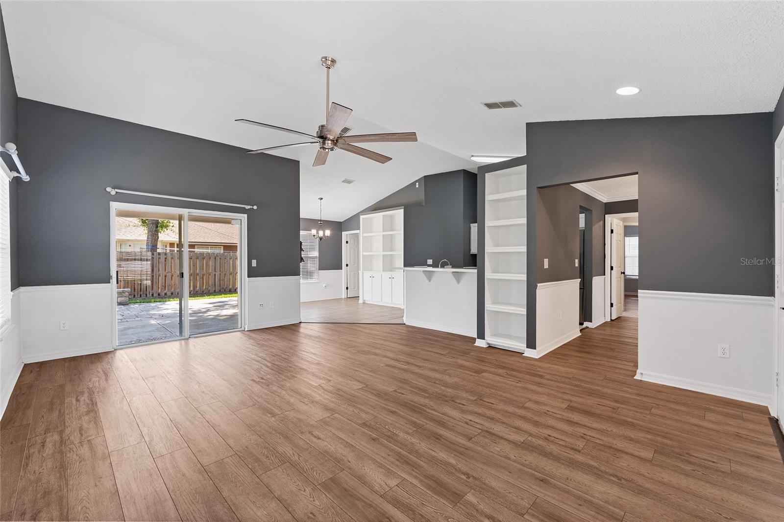 Image 11 of 59 For 6621 81st Street