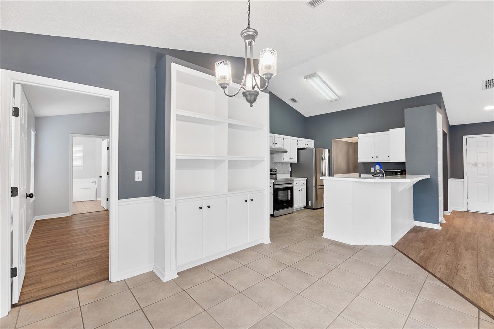 Image 25 of 59 For 6621 81st Street