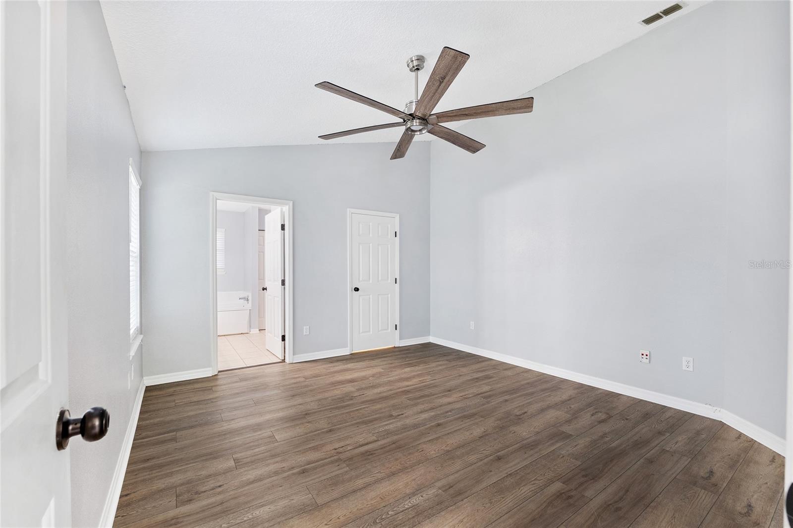Image 29 of 59 For 6621 81st Street