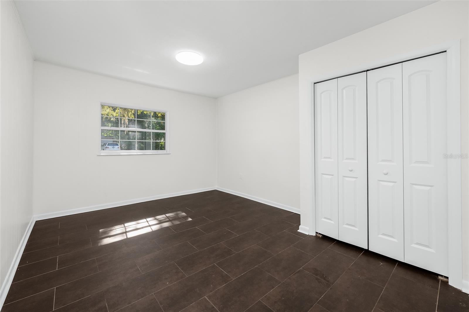 Image 11 of 25 For 2100 50th Street