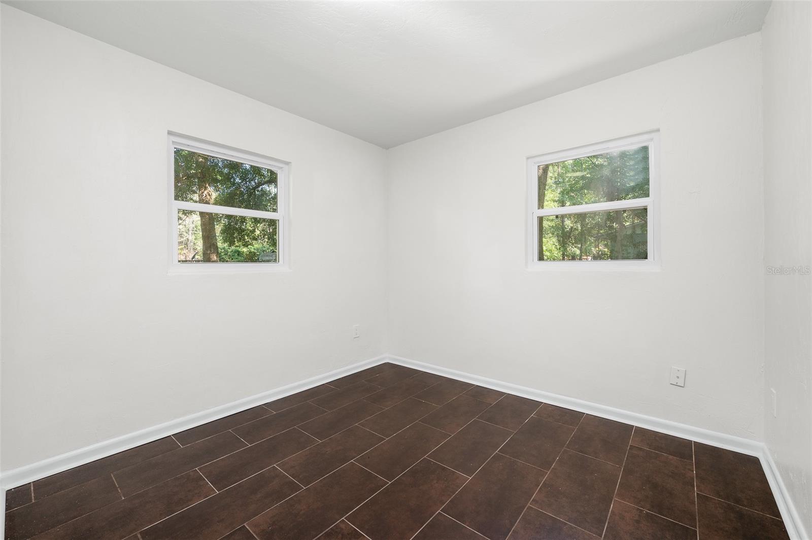Image 13 of 25 For 2100 50th Street