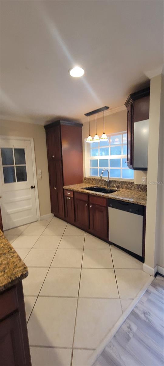 Image 4 of 33 For 3805 50th Street
