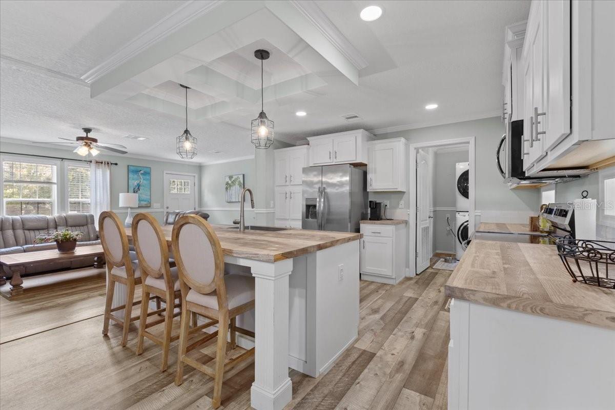 Image 10 of 67 For 211 582nd Avenue