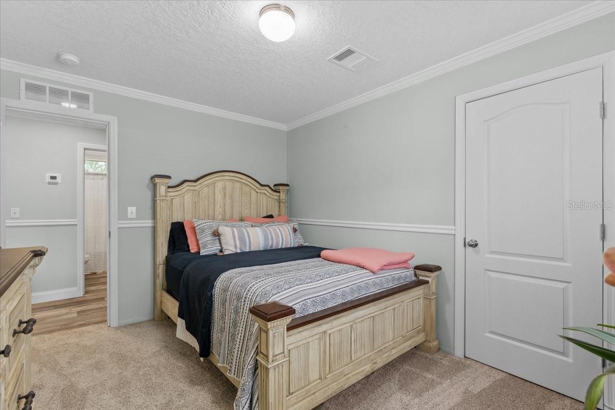 Image 22 of 67 For 211 582nd Avenue