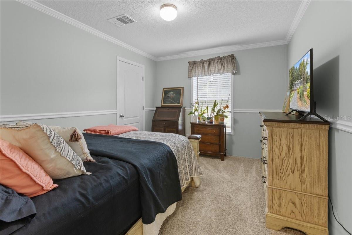 Image 24 of 67 For 211 582nd Avenue