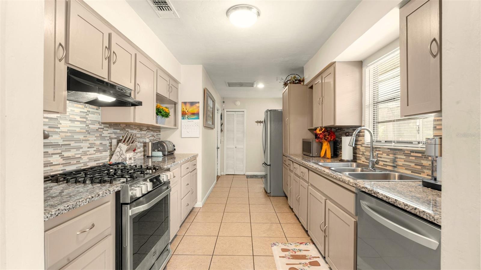Image 10 of 26 For 7326 17th Place