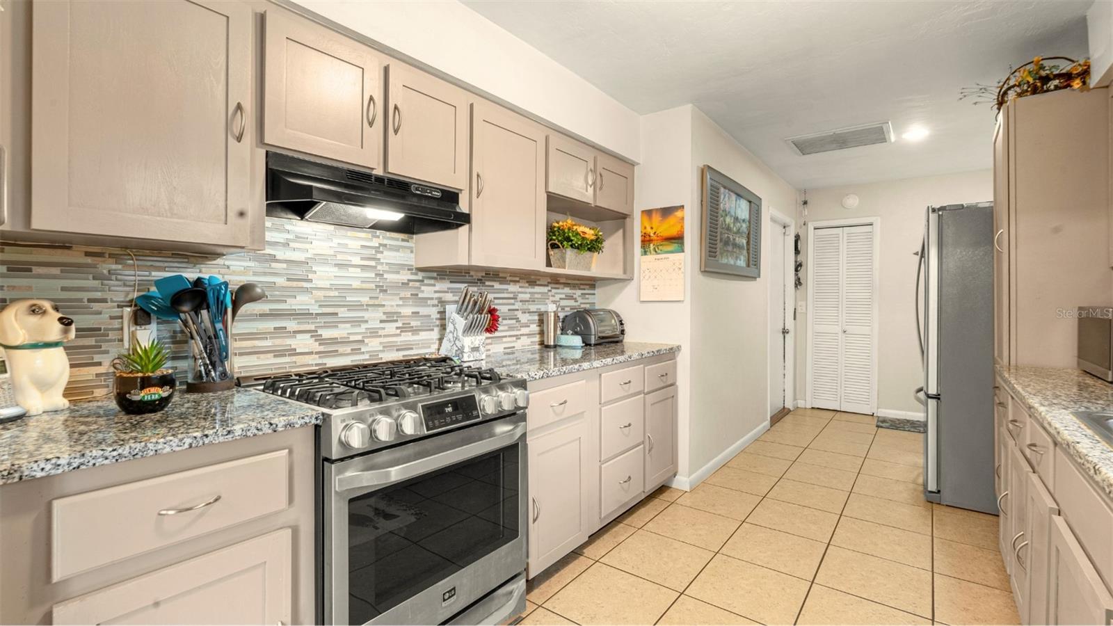 Image 11 of 26 For 7326 17th Place
