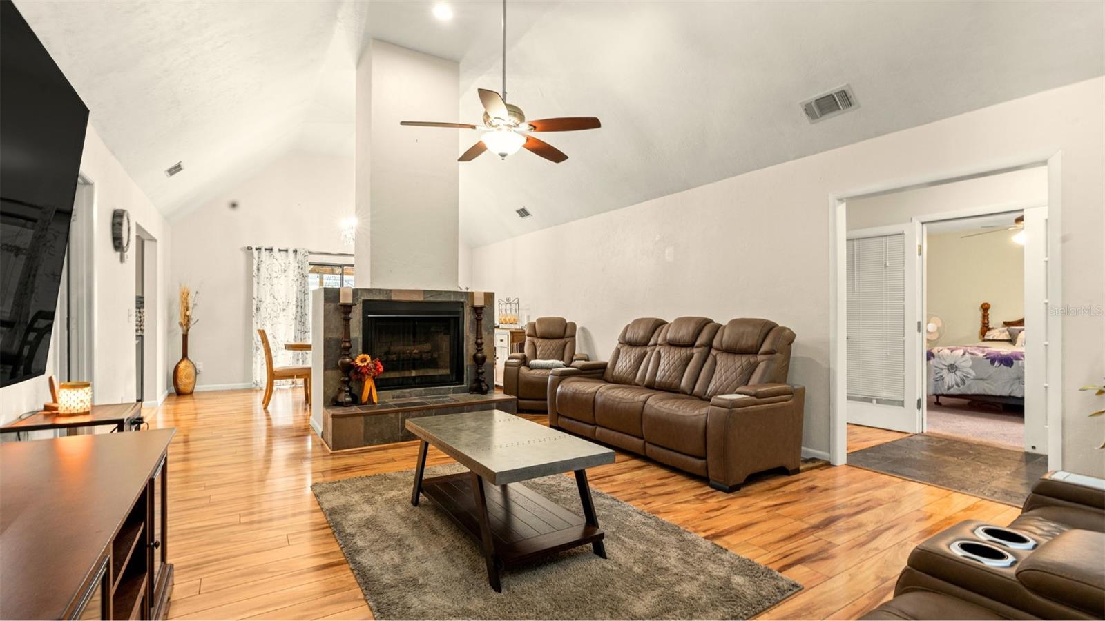 Image 6 of 26 For 7326 17th Place
