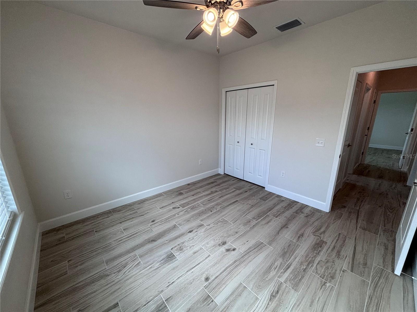 Image 18 of 24 For 6686 11th Lane