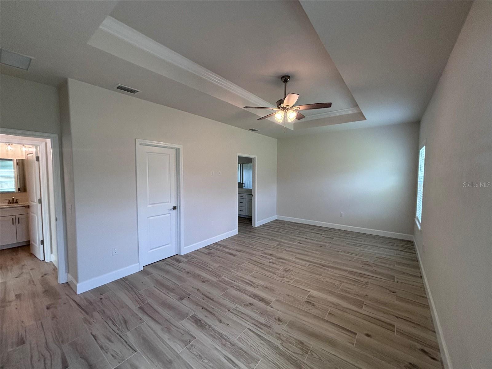 Image 3 of 24 For 6686 11th Lane