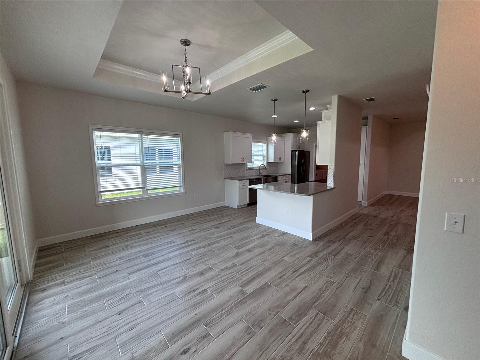 Image 6 of 24 For 6686 11th Lane
