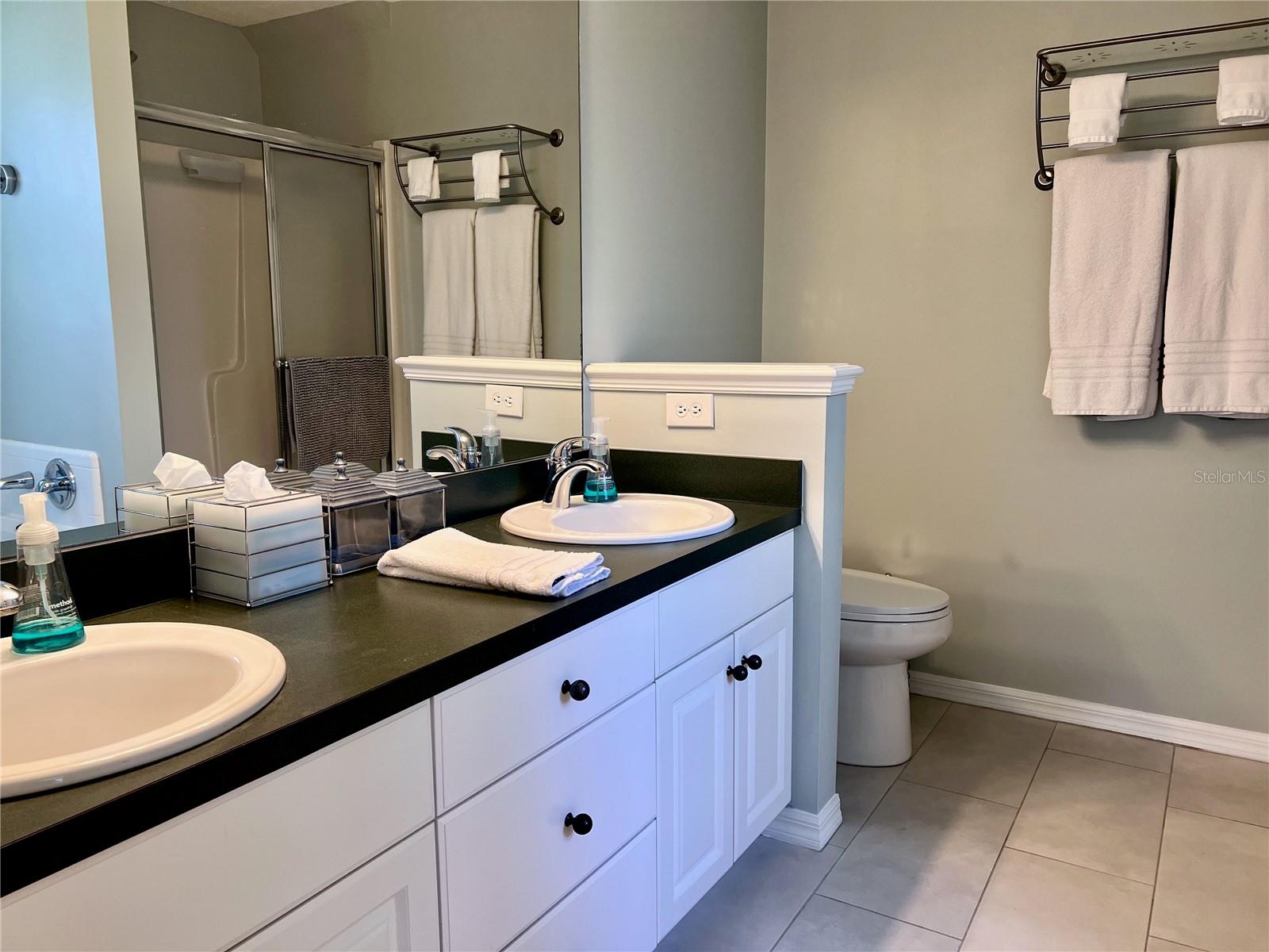 Image 18 of 44 For 6841 80th Drive