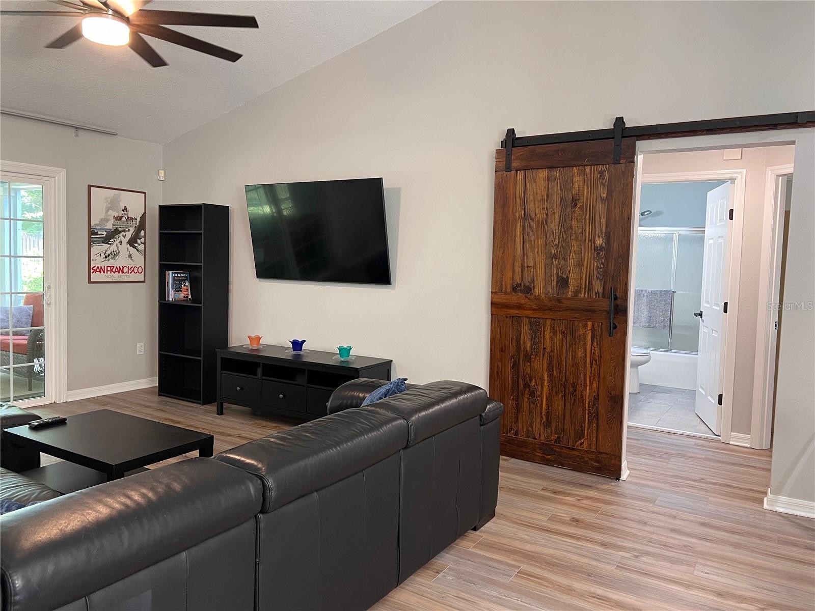Image 9 of 44 For 6841 80th Drive