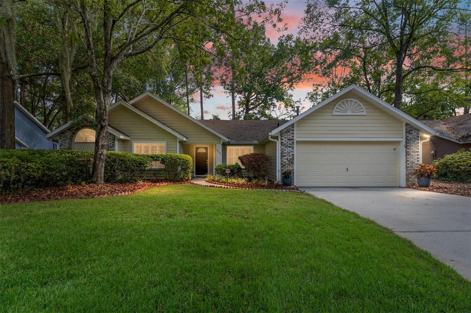 Image 2 of 38 For 4031 34th Drive