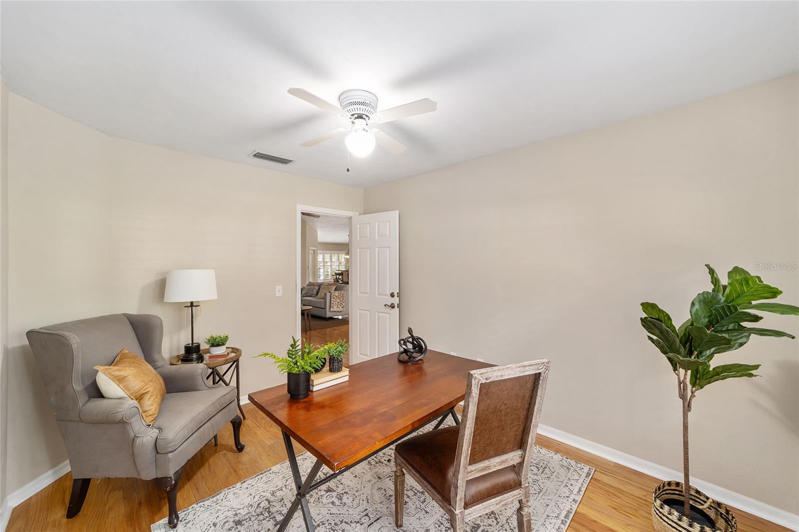 Image 21 of 38 For 4031 34th Drive