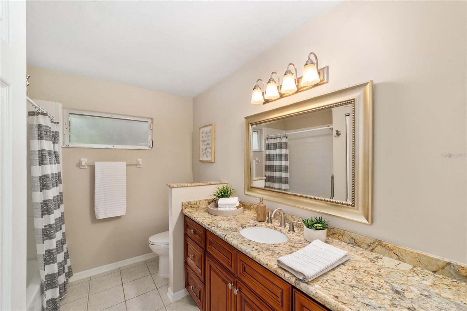 Image 24 of 38 For 4031 34th Drive